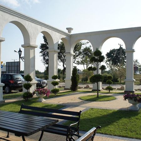 Villa Demetrios Kaluszyn  Dış mekan fotoğraf