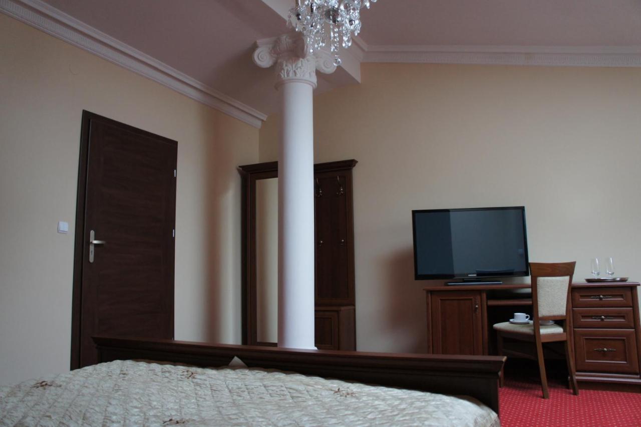 Villa Demetrios Kaluszyn  Dış mekan fotoğraf